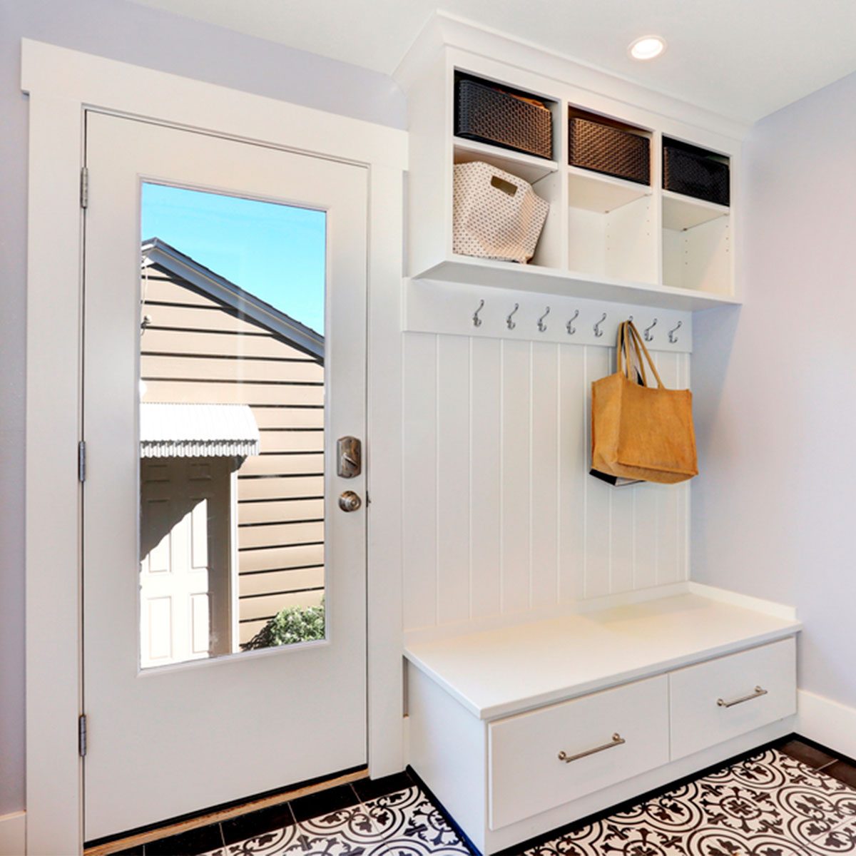 Small Room Ideas: Incorporate Multifunctional Furniture