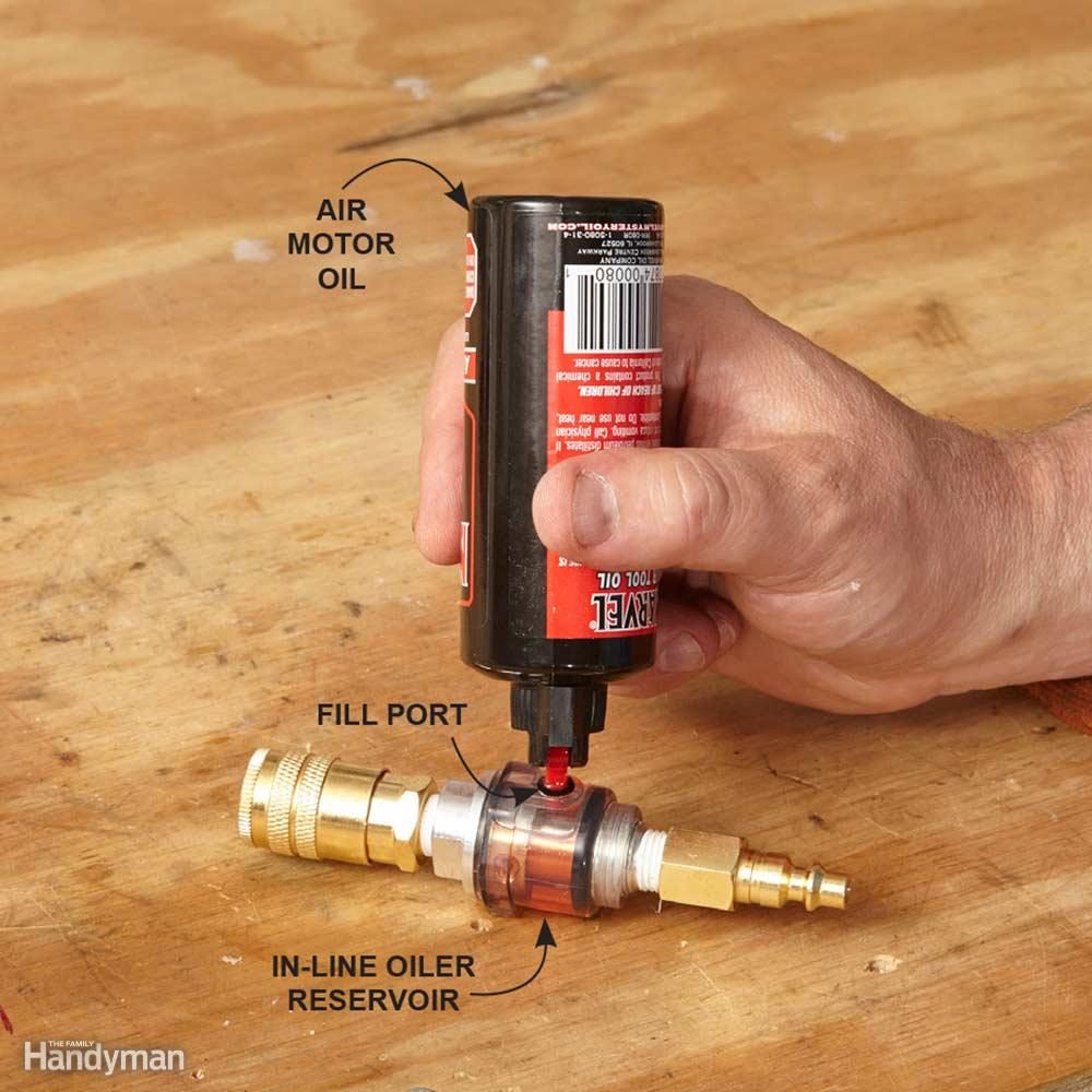 In-Line Oiler Doesn't Forget to Oil