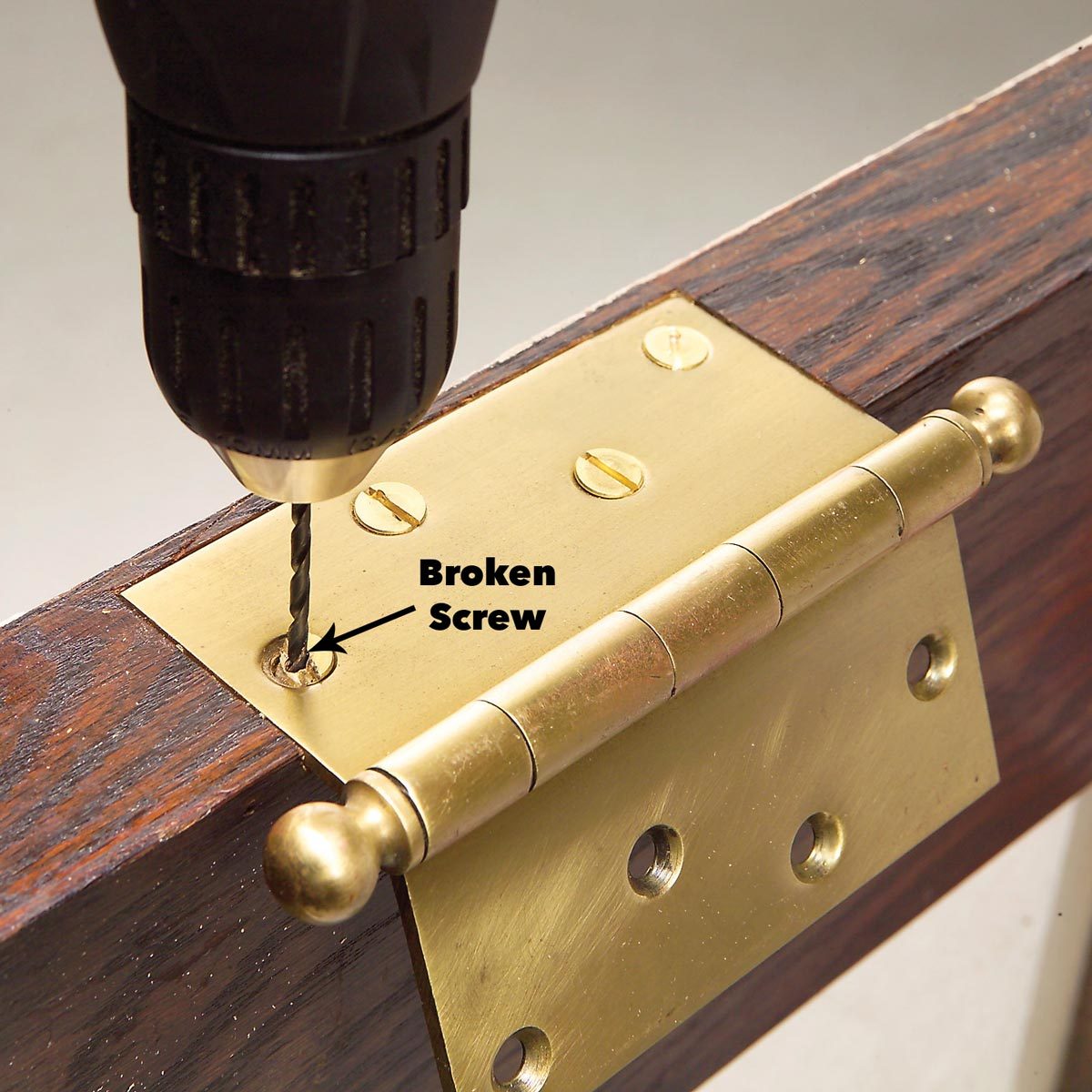 broken screw extraction 