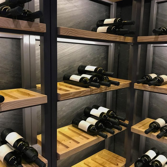 shutterstock_644211073 wine cellar