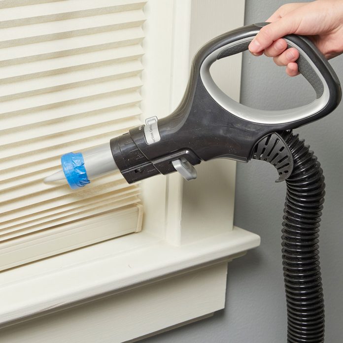 HH Handy Hint vacuum cleaner spout hack condiments nozzle