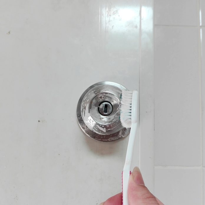 toothbrush