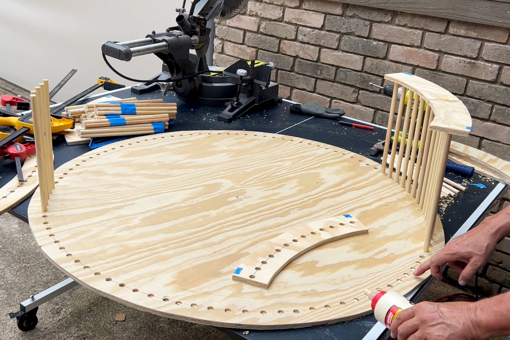glueing on dowels