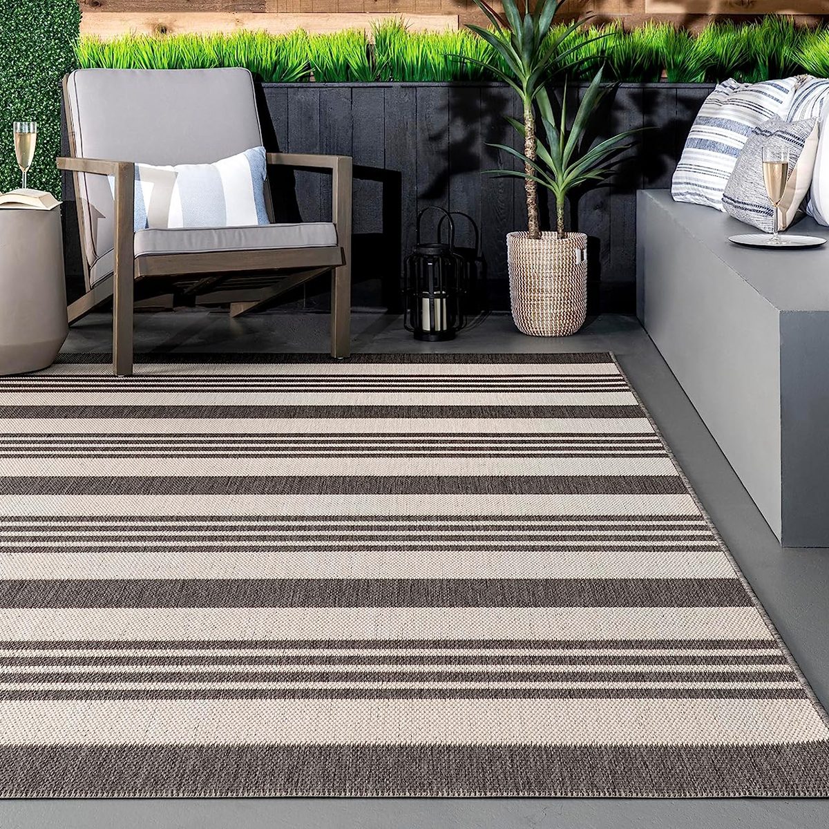 6 Types Of Rugs For Decorating Your Home