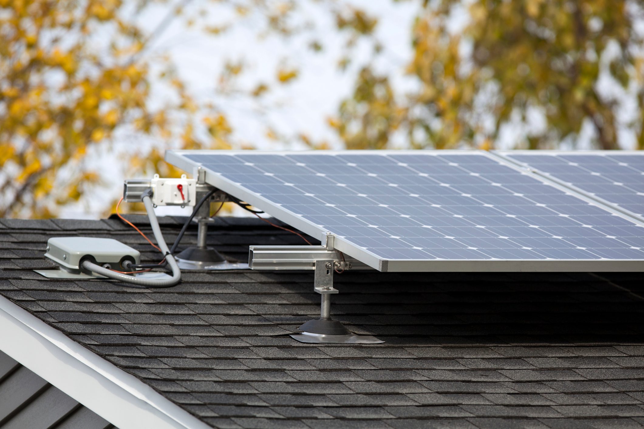 What Is a Hybrid Inverter?