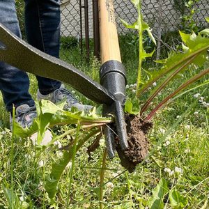 Grampa’s Weeder