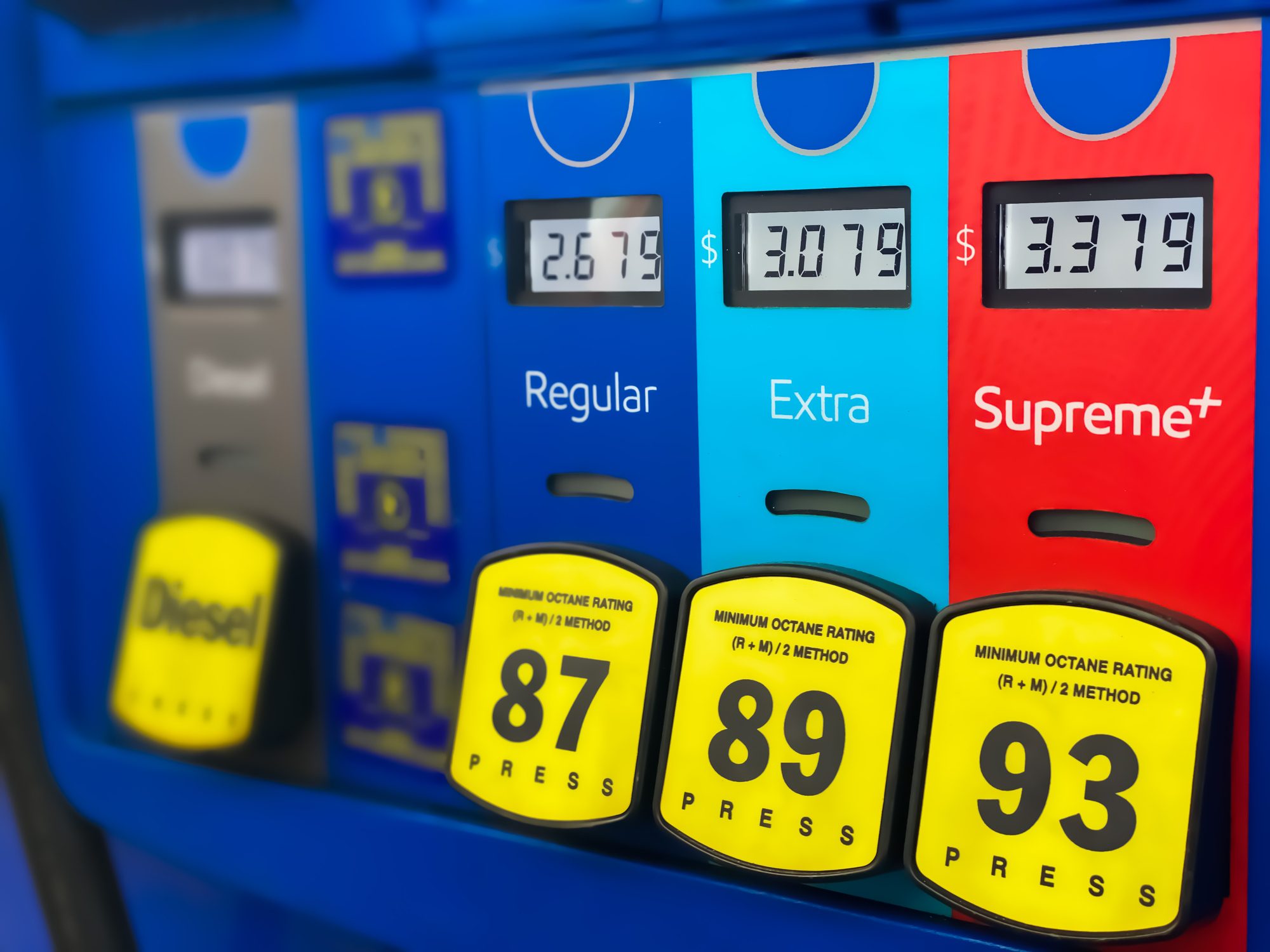 fuel options at the gas pump